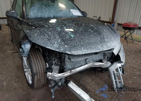 2018 Audi Q5 2.0T Premium/2.0T Tech Premium z USA, uszkodzony, nr VIN WA1BNAFY5J2210607